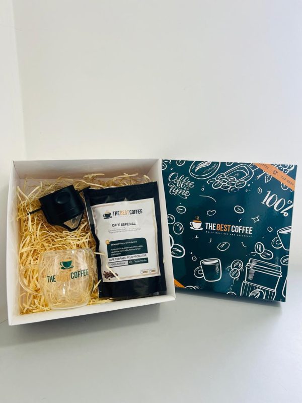 Kit 04 (Caneca dois fundos, mini coador, palhas, caixa personalizada)